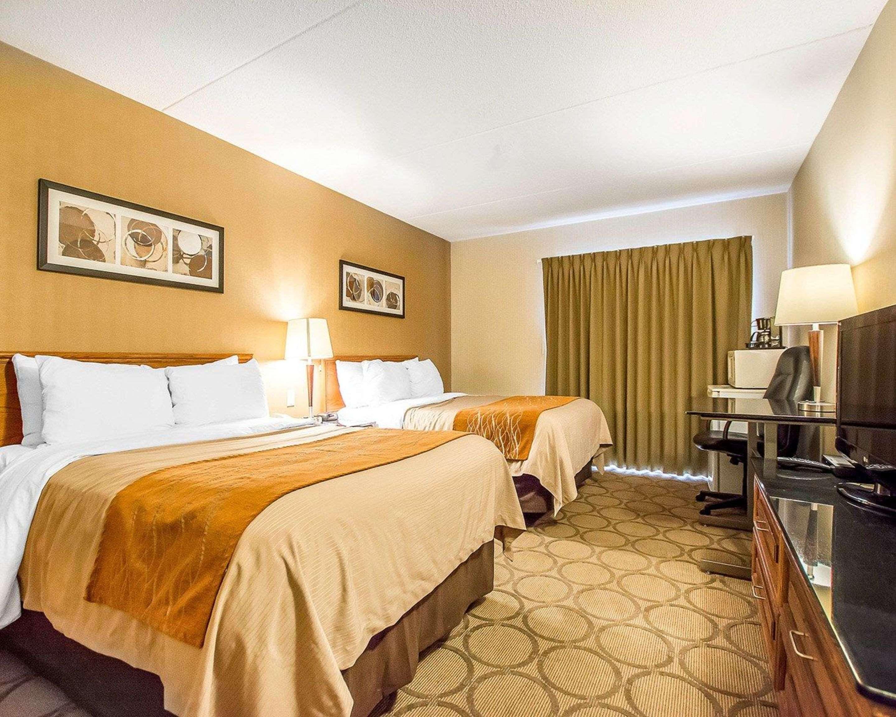 Comfort Inn Kirkland Lake Exterior foto