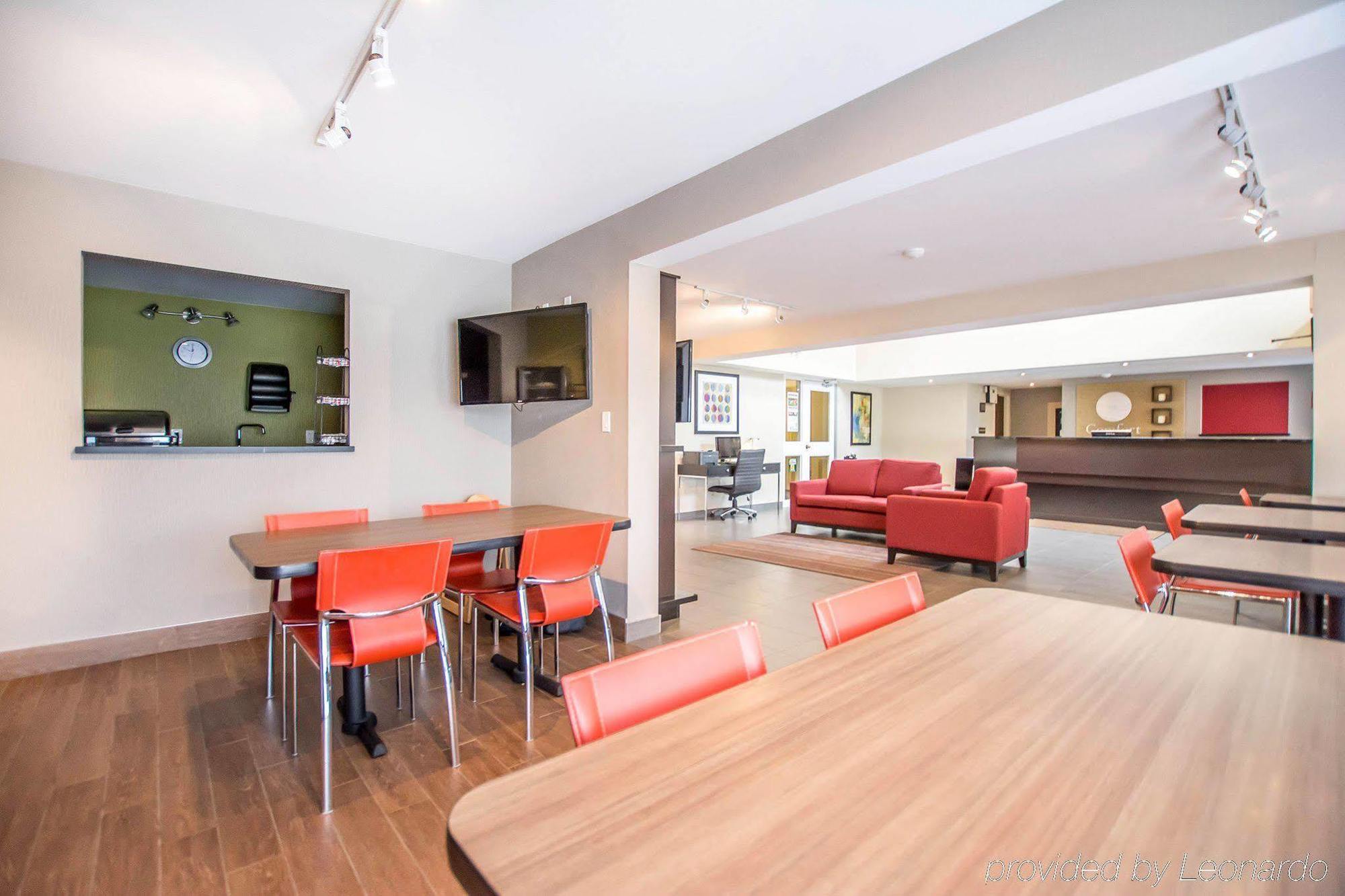 Comfort Inn Kirkland Lake Exterior foto