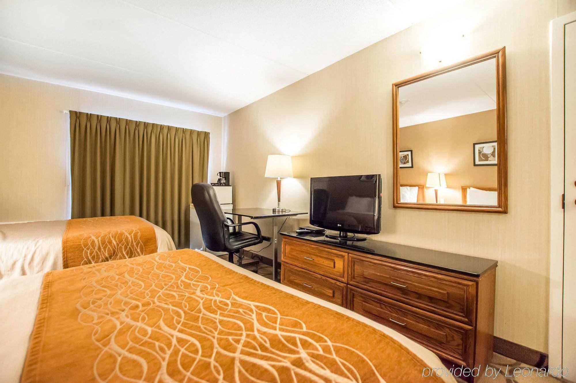 Comfort Inn Kirkland Lake Exterior foto